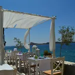 Masouriblu Boutique Hotell 3*