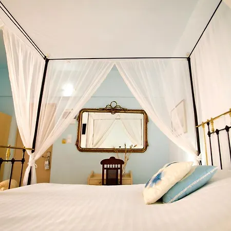 Masouriblu Boutique Hotel