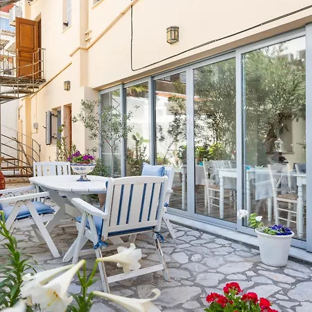 Masouriblu Boutique Hotel